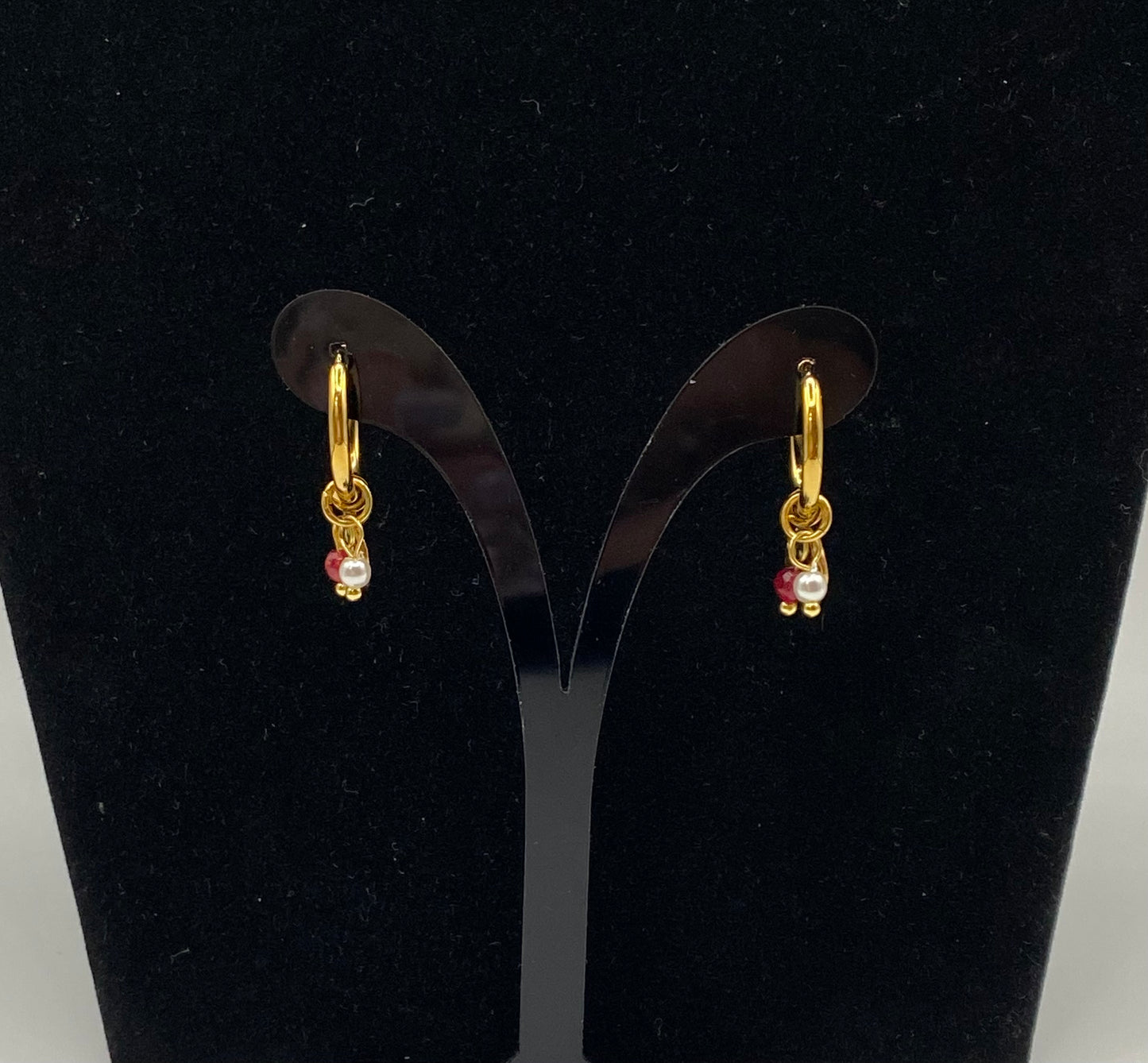 18K gold plated stainless steel hoop earrings with pearls and red beads