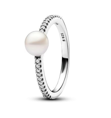 Delicate and modern 925 sterling silver white faux pearl with zircons ring