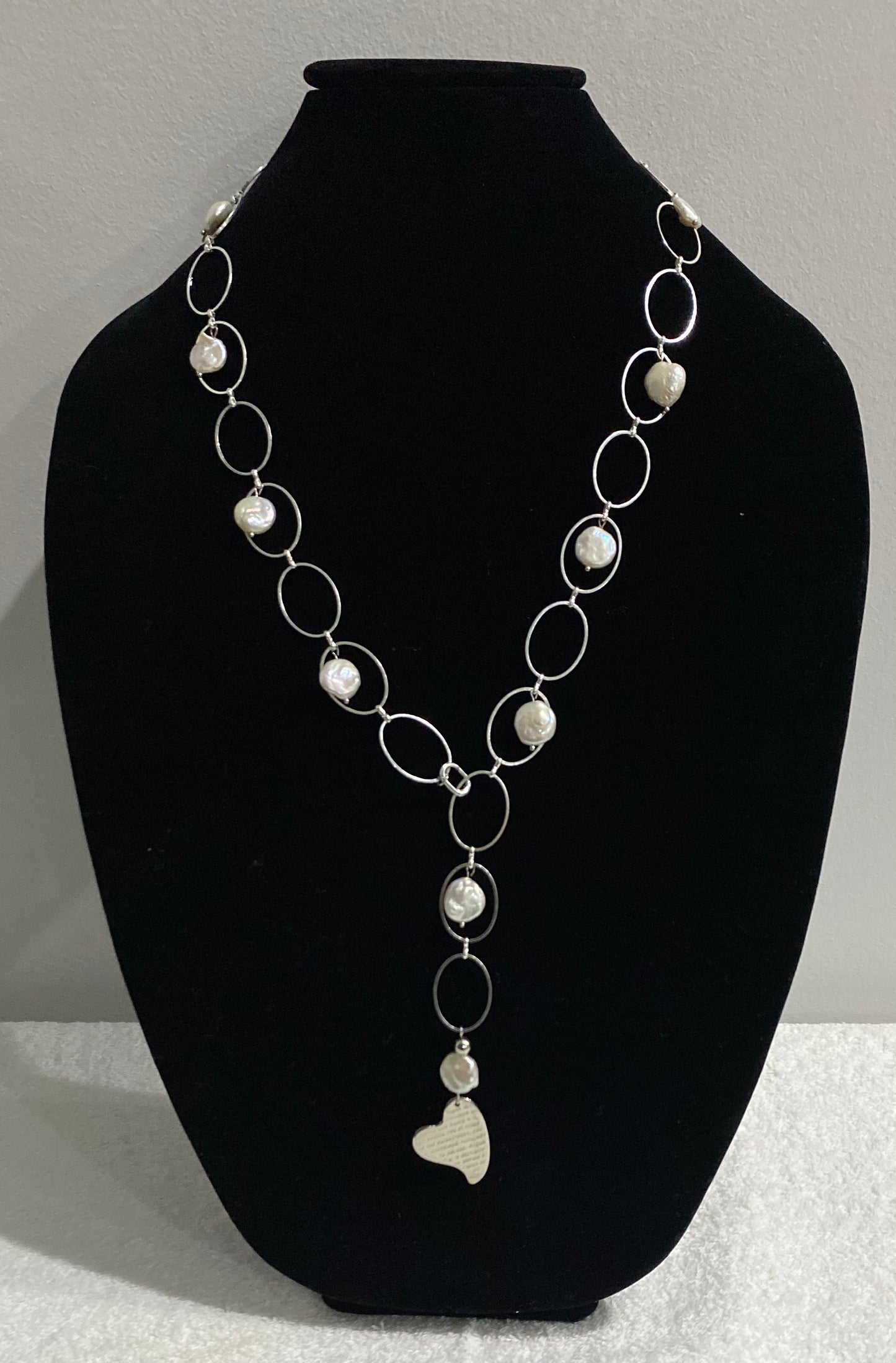 Silver plated necklace with freshwater pearls and heart charm