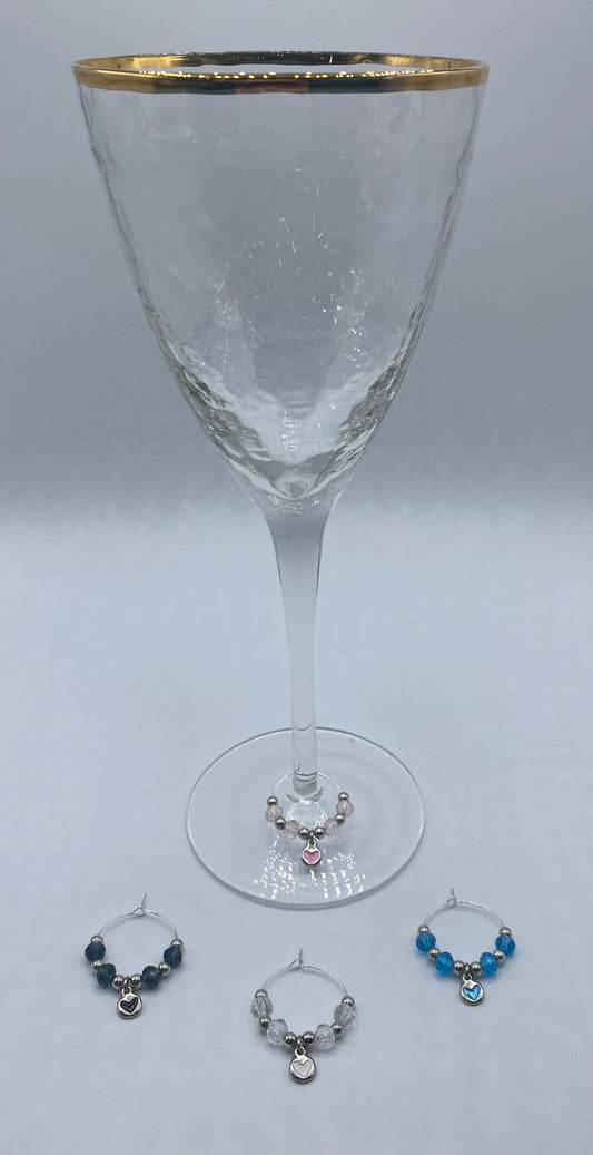 Wine glass charm 4-set of small heart charms