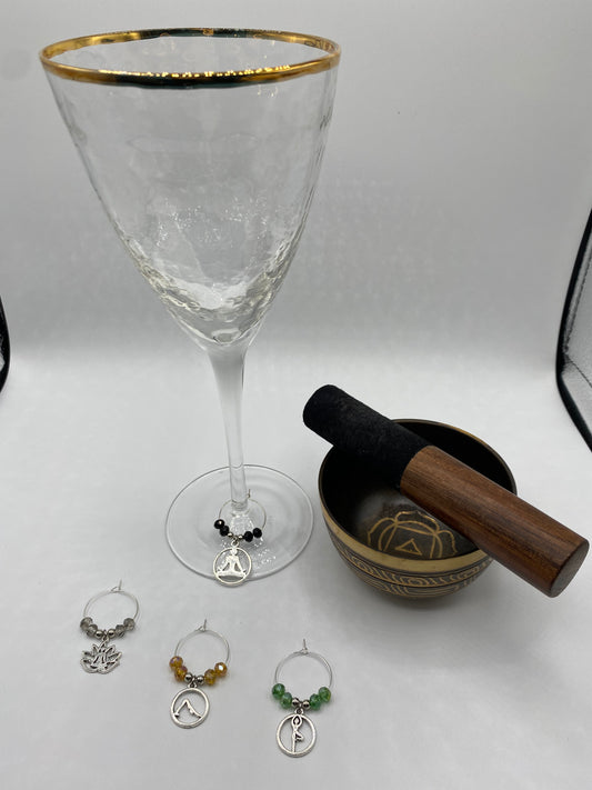 Wine glass charm 4-set of yoga